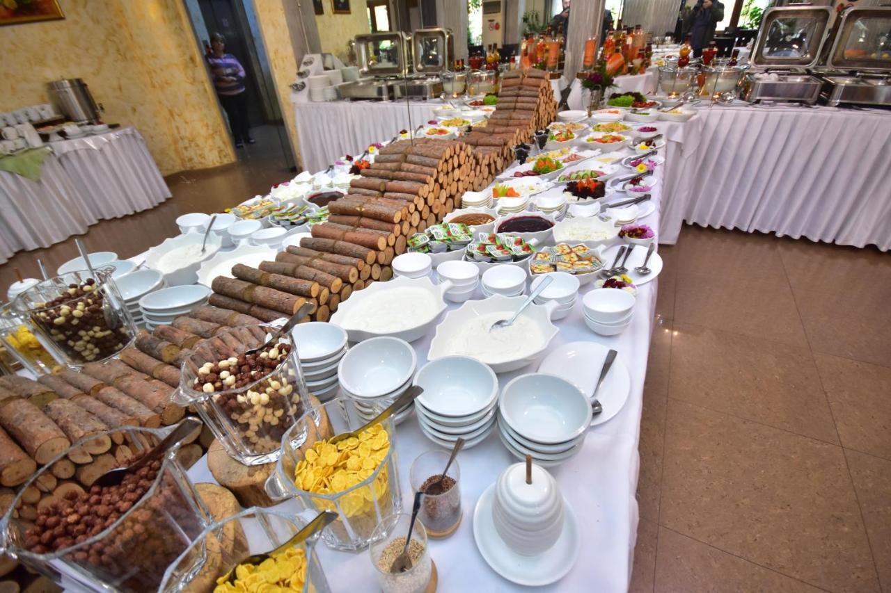 Hotel Chao Batumi Kültér fotó