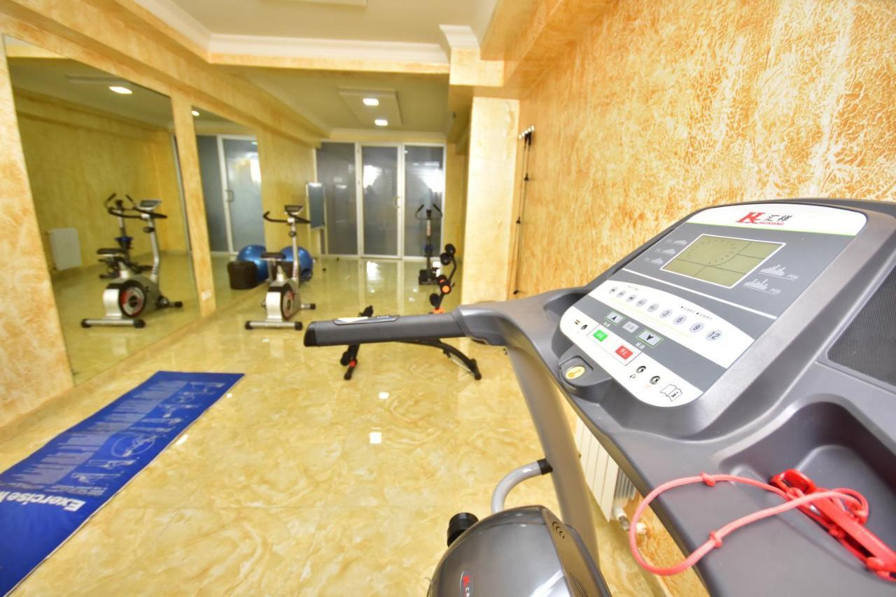 Hotel Chao Batumi Kültér fotó