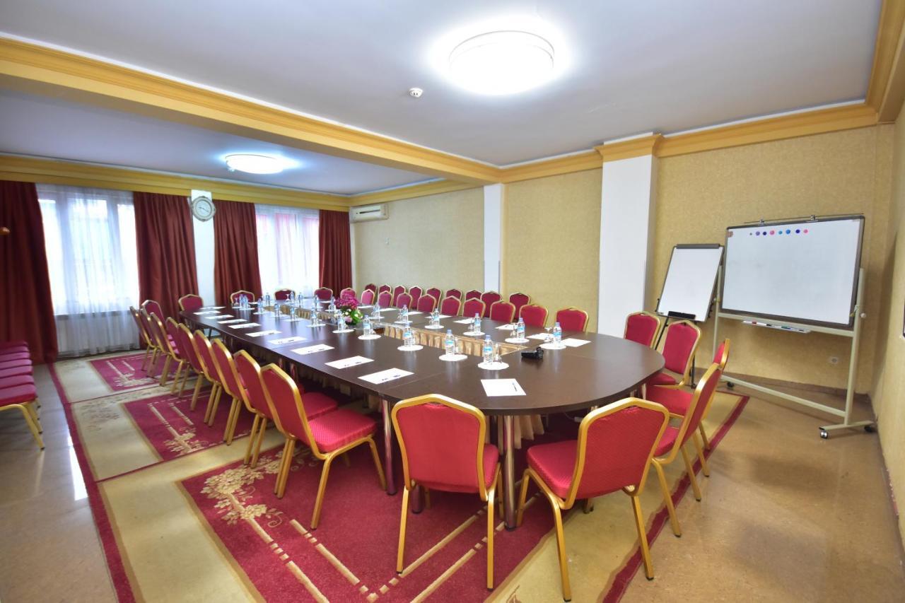 Hotel Chao Batumi Kültér fotó